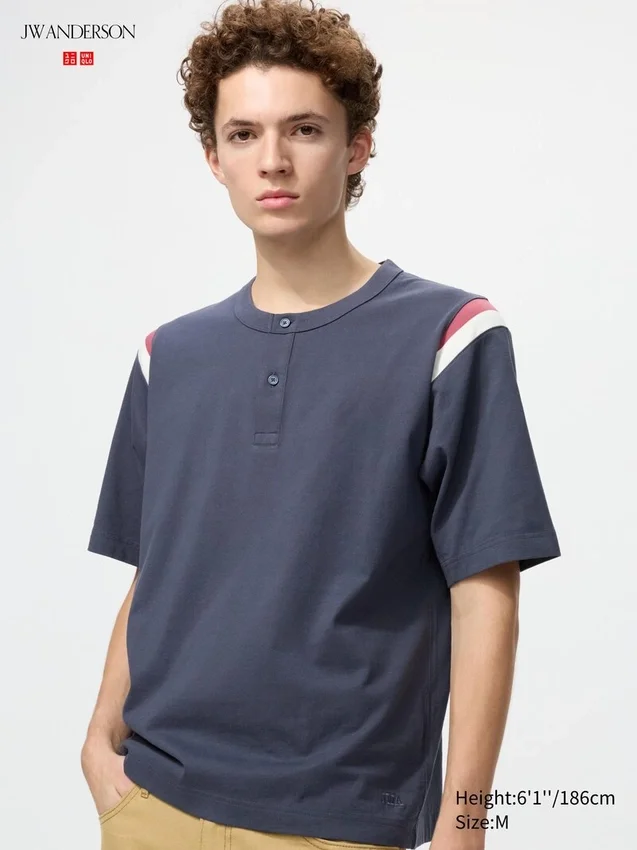 Unisex Henley Yaka Tişört Unisex Henley Yaka Tişört